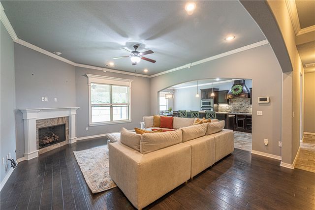 2912 W Featherock Way, Fayetteville, AR 72704