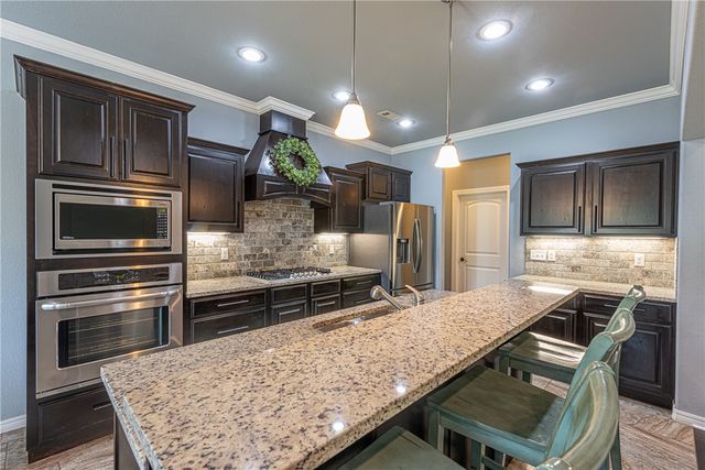 2912 W Featherock Way, Fayetteville, AR 72704