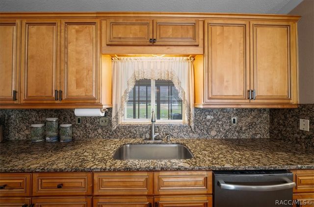 11876 SW 137th Loop, Dunnellon, FL 34432