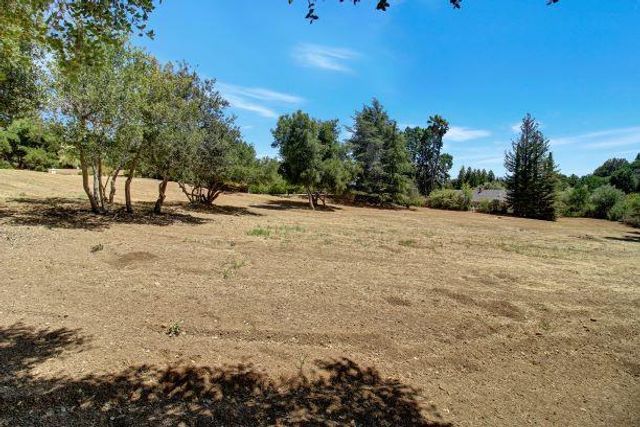 14171 Chester Avenue, Saratoga, CA 95070