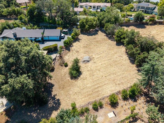 14171 Chester Avenue, Saratoga, CA 95070