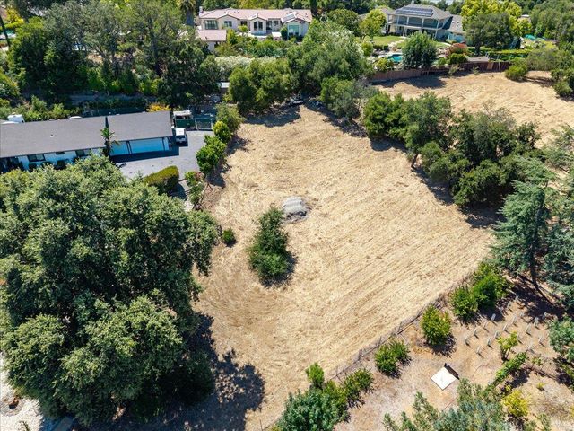 14171 Chester Avenue, Saratoga, CA 95070