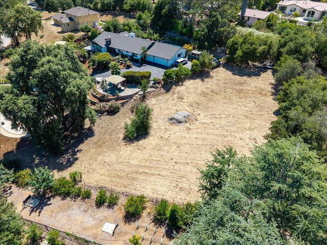 14171 Chester Avenue, Saratoga, CA 95070