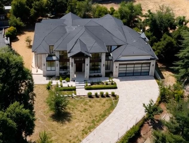 14171 Chester Avenue, Saratoga, CA 95070