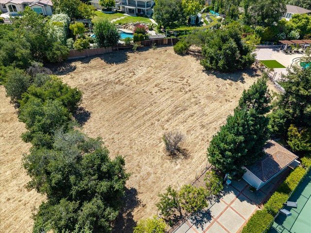 14171 Chester Avenue, Saratoga, CA 95070