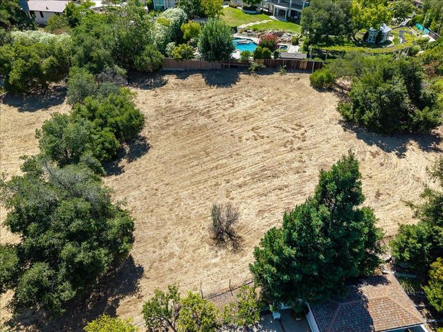 14171 Chester Avenue, Saratoga, CA 95070