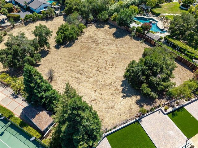 14171 Chester Avenue, Saratoga, CA 95070
