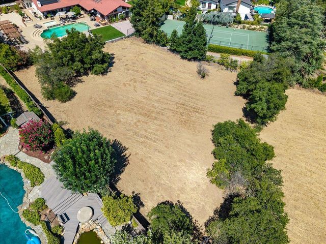 14171 Chester Avenue, Saratoga, CA 95070