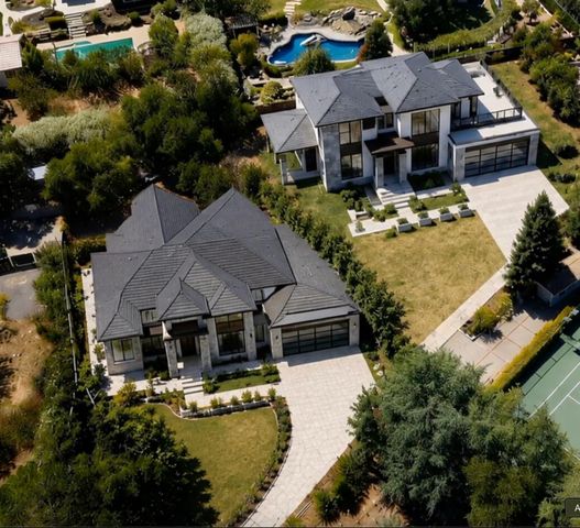 14171 Chester Avenue, Saratoga, CA 95070