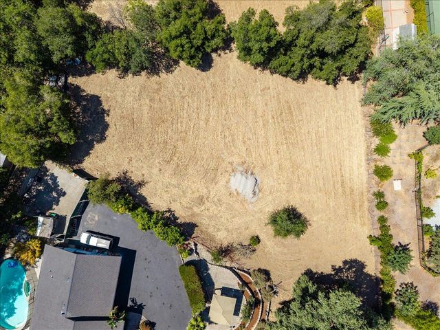 14171 Chester Avenue, Saratoga, CA 95070