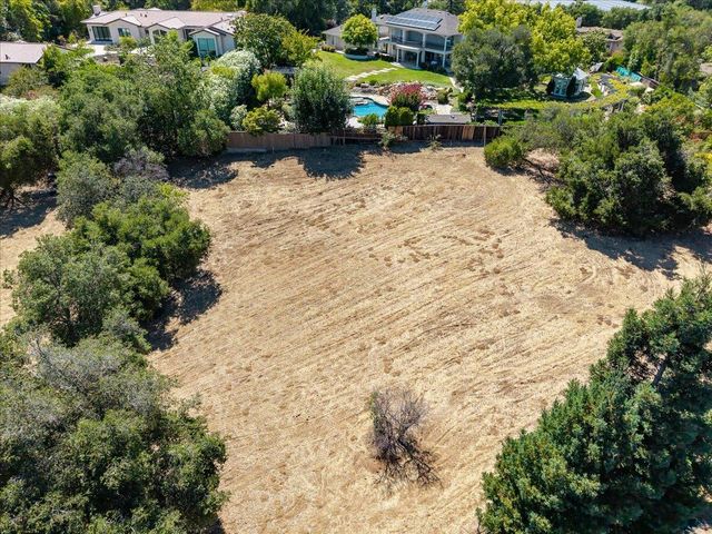 14171 Chester Avenue, Saratoga, CA 95070