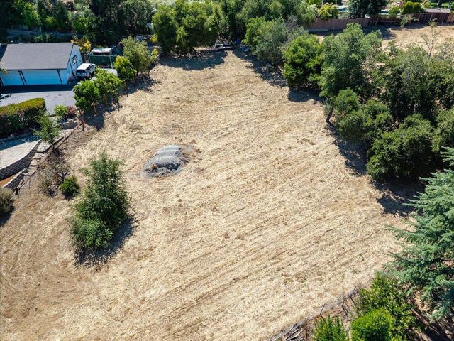14171 Chester Avenue, Saratoga, CA 95070