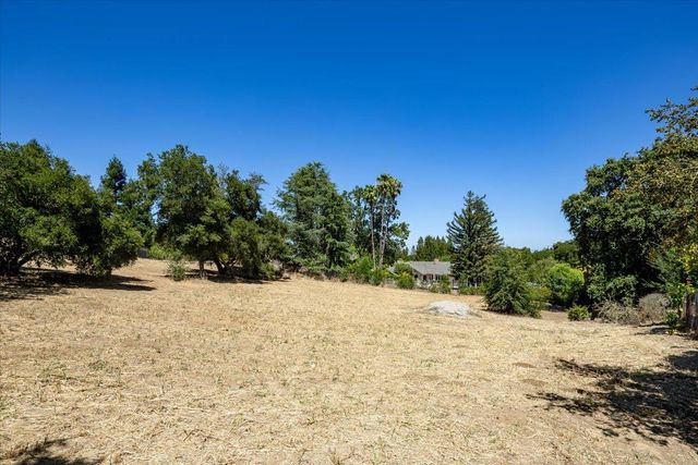 14171 Chester Avenue, Saratoga, CA 95070