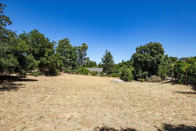 14171 Chester Avenue, Saratoga, CA 95070