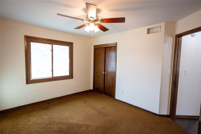 3112 Beaver Avenue, Des Moines, IA 50310