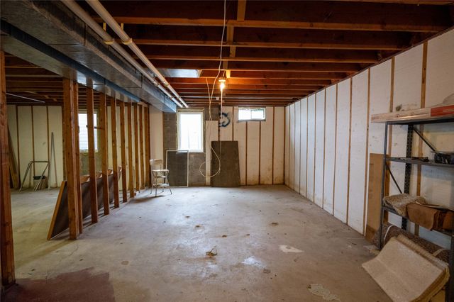 3112 Beaver Avenue, Des Moines, IA 50310