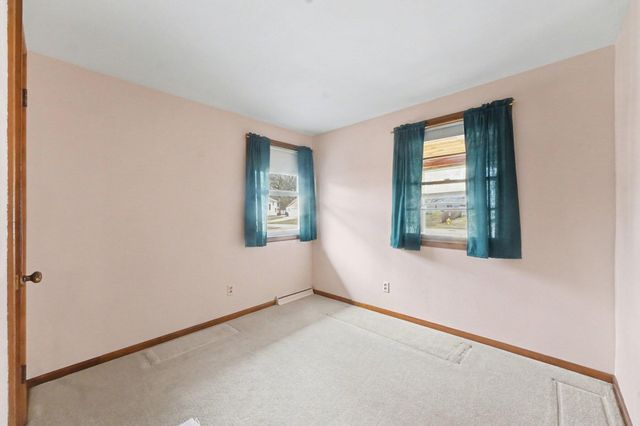 1728 Vinecroft Street Nw, City Of Walker, MI 49544