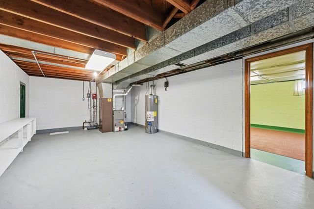 1728 Vinecroft Street Nw, City Of Walker, MI 49544