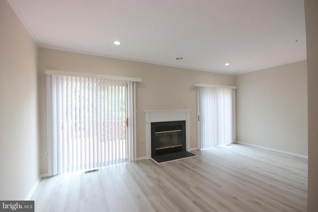 7782 BLUEBERRY HILL LN, Ellicott City, MD 21043