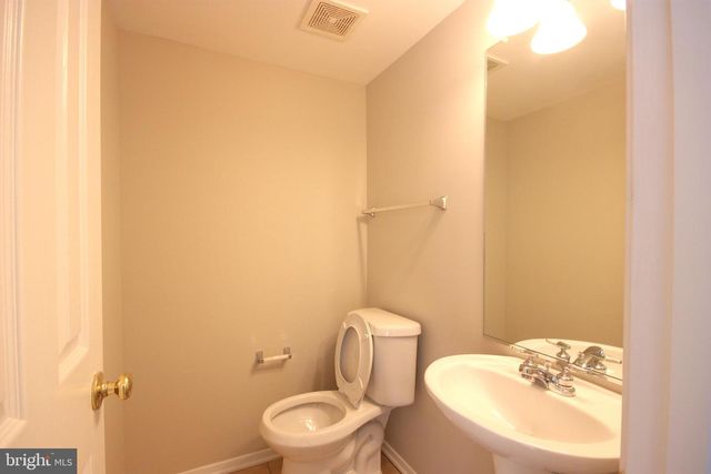 7782 BLUEBERRY HILL LN, Ellicott City, MD 21043