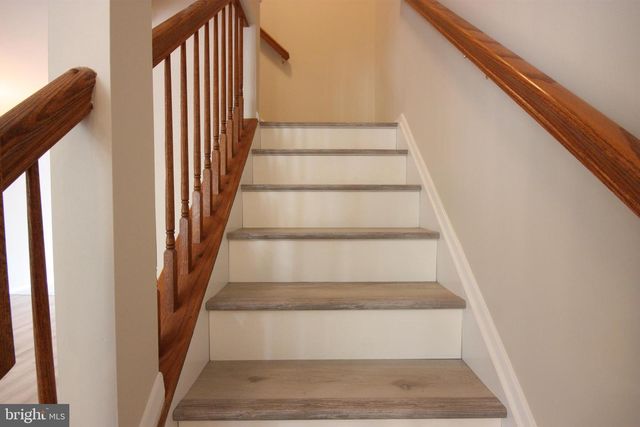 7782 BLUEBERRY HILL LN, Ellicott City, MD 21043