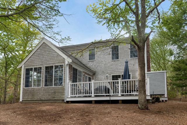 190 Silver Spring Beach Road, Eastham, MA 02642