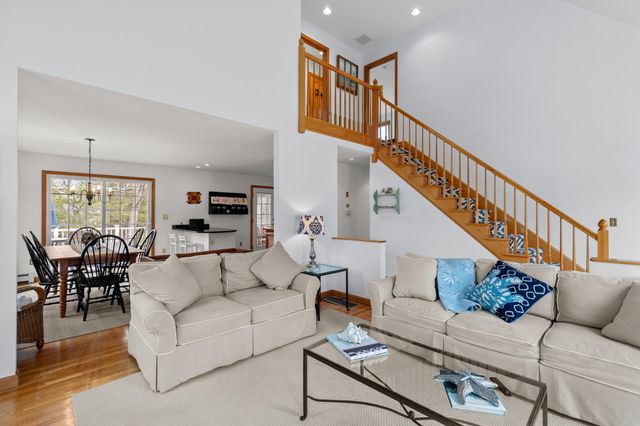 190 Silver Spring Beach Road, Eastham, MA 02642