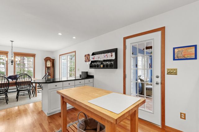 190 Silver Spring Beach Road, Eastham, MA 02642