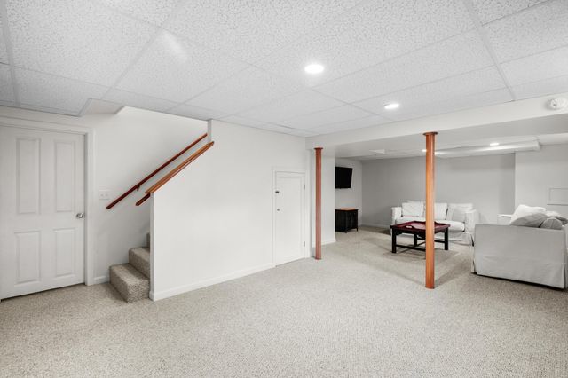 190 Silver Spring Beach Road, Eastham, MA 02642