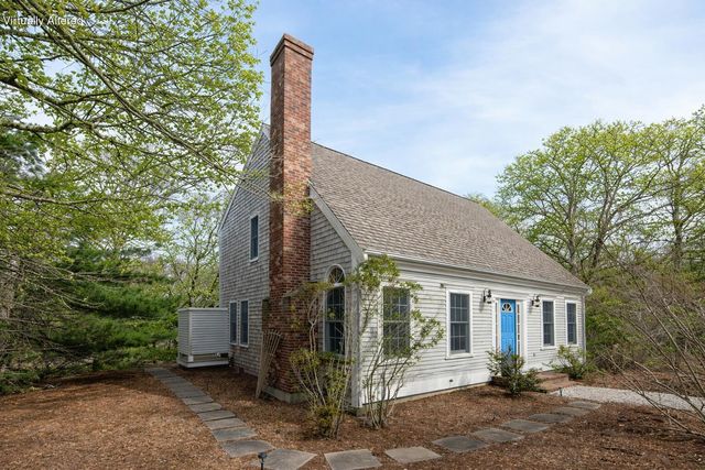 190 Silver Spring Beach Road, Eastham, MA 02642