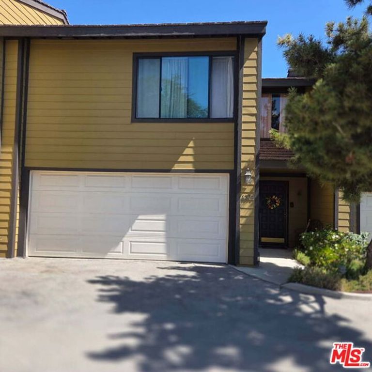 4379 Ocean View Boulevard, Montrose, CA 91020