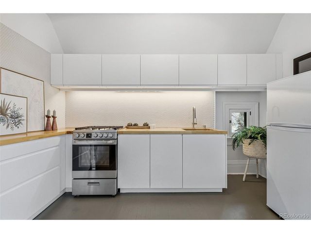 1057 N Emerson St A, Denver, CO 80218