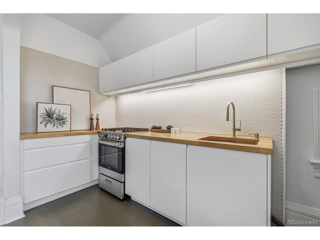 1057 N Emerson St A, Denver, CO 80218