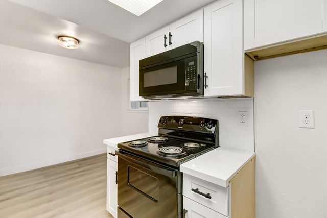 7502 Andrewsarah Ct, Sacramento, CA 95828