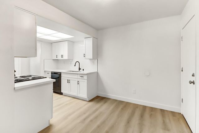 7502 Andrewsarah Ct, Sacramento, CA 95828