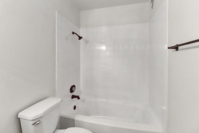 7502 Andrewsarah Ct, Sacramento, CA 95828