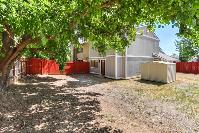 7502 Andrewsarah Ct, Sacramento, CA 95828