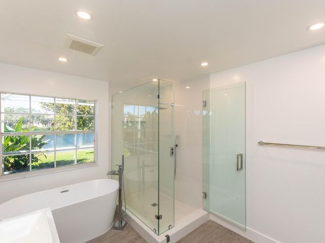 381 Cameron Dr, Weston, FL 33326