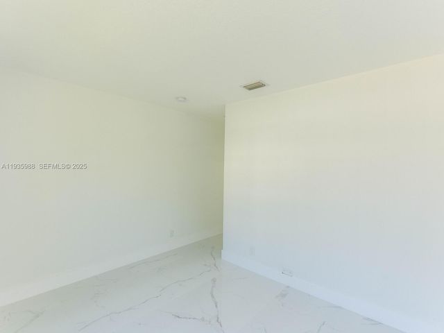 381 Cameron Dr, Weston, FL 33326