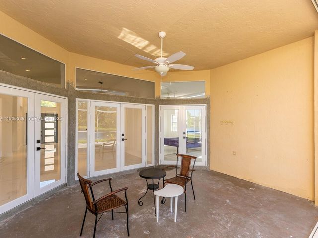 381 Cameron Dr, Weston, FL 33326