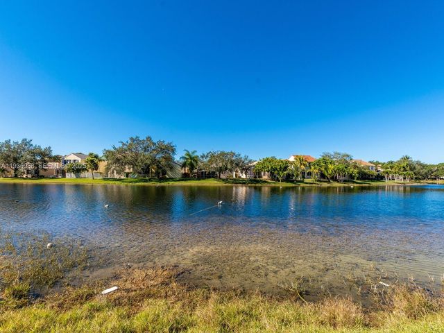 381 Cameron Dr, Weston, FL 33326