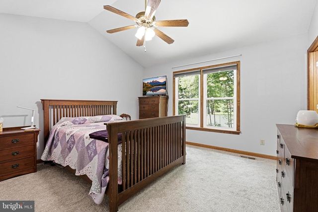 10608 CRESTWOOD DR, Spotsylvania, VA 22553