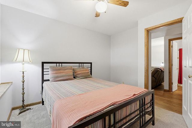 10608 CRESTWOOD DR, Spotsylvania, VA 22553