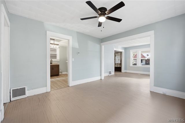 76 Royal Avenue, Buffalo, NY 14207