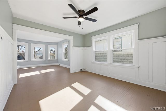 76 Royal Avenue, Buffalo, NY 14207