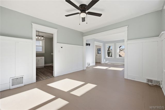 76 Royal Avenue, Buffalo, NY 14207