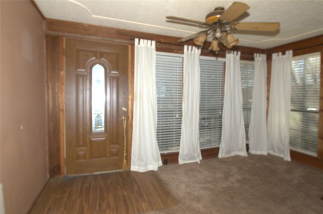 441 Lazy Acres Circle, Pottsboro, TX 75076