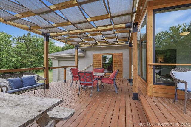 27925 S Lakeview Drive, Park Hill, OK 74451