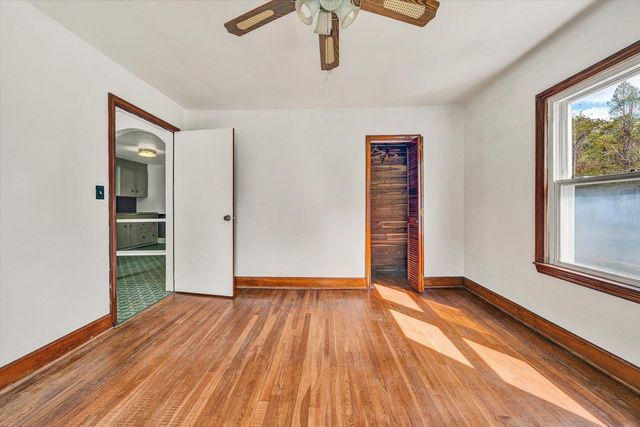 3145 DOE RUN RD, Rocky Mount, VA 24151