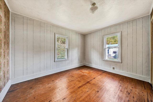 3145 DOE RUN RD, Rocky Mount, VA 24151